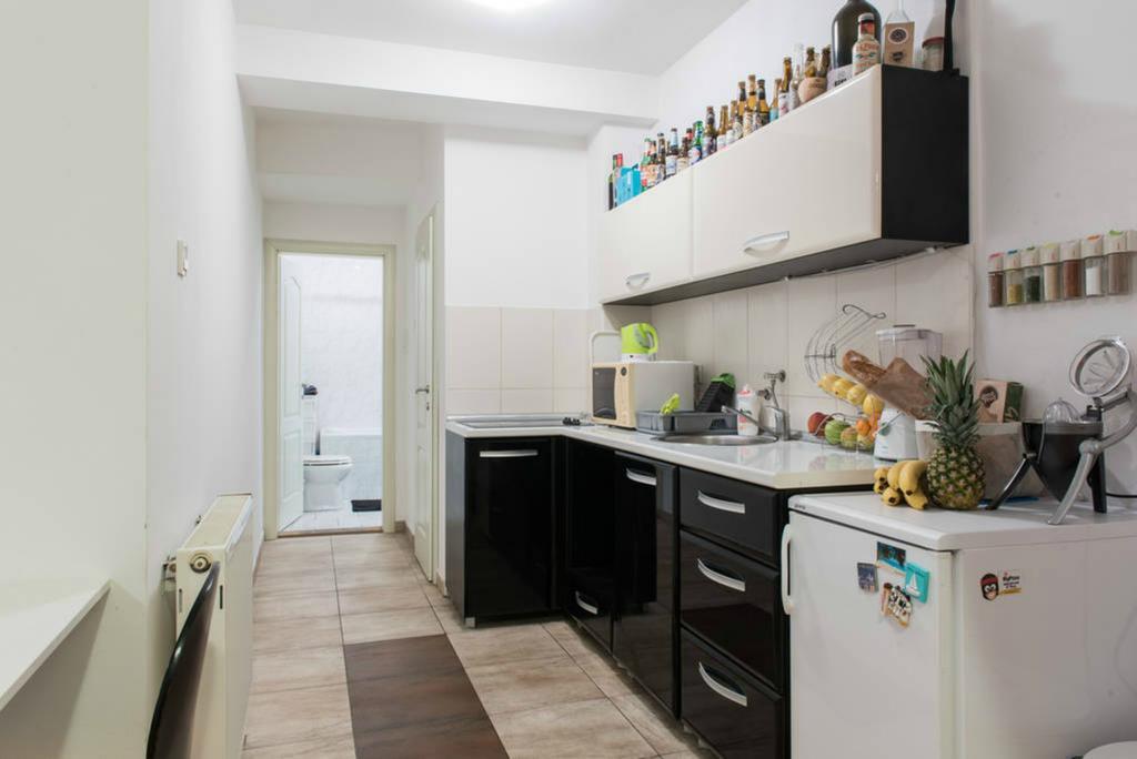 Spacious 1-Bedroom Apartment Novi Sad Exterior photo
